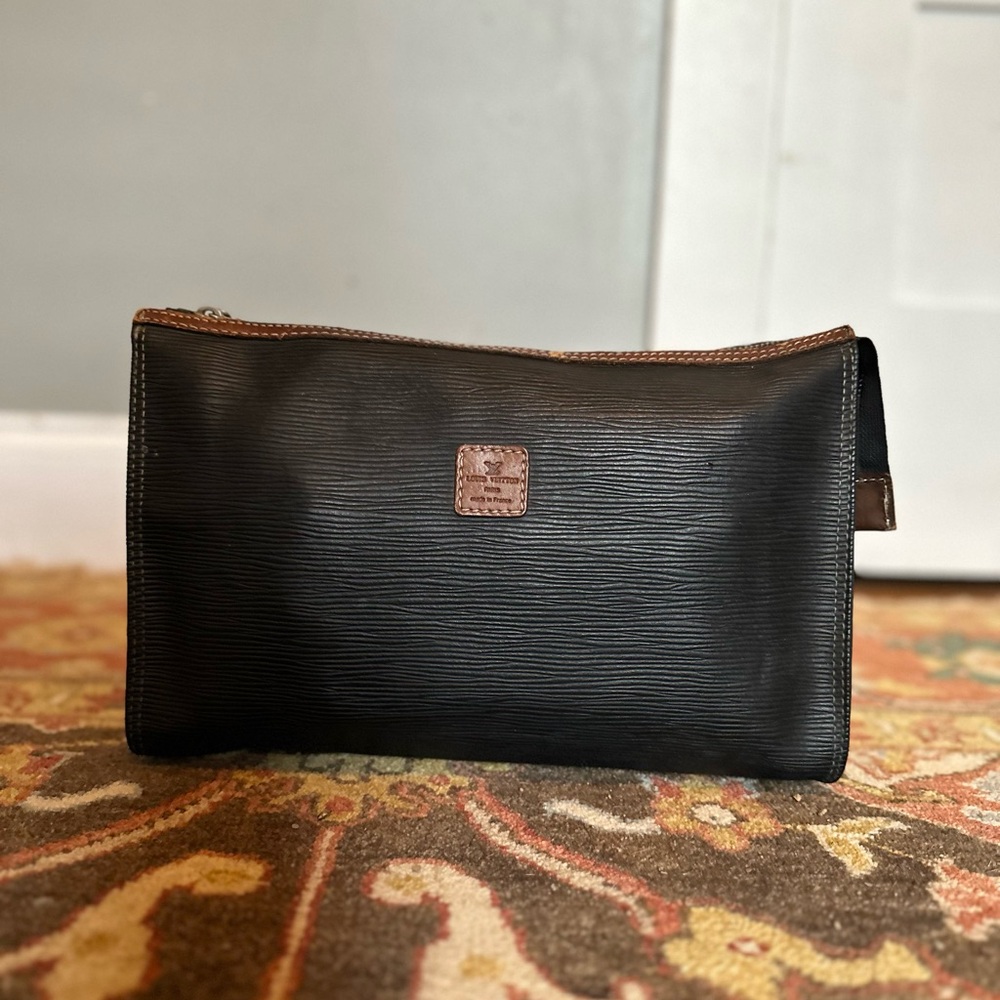Very Vintage Louis Vuitton Travel bag/ clutch
